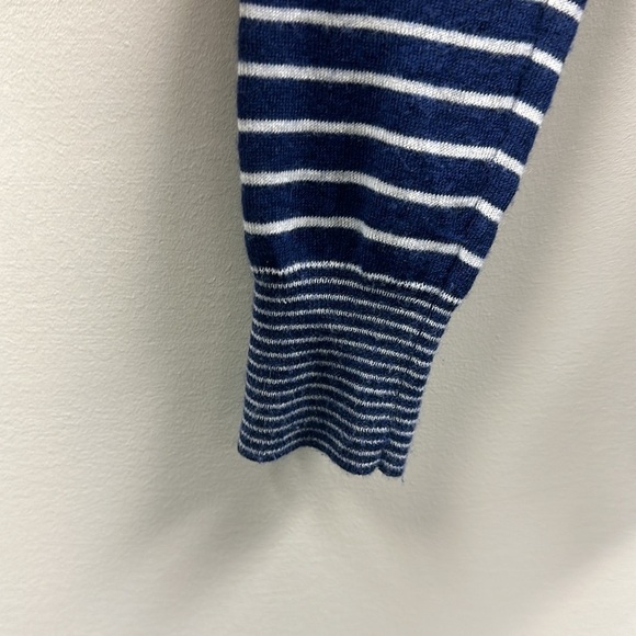 VINCE Womens Blue White Striped Wool Cashmere V-Neck Sweater Sz Large Preppy - Picture 6 of 10